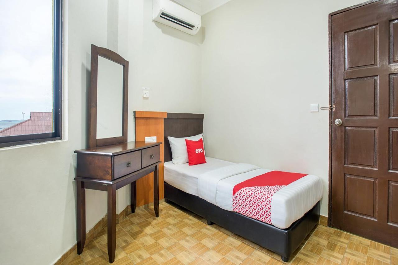 Oyo 89712 Grand Inn Semporna Exterior foto